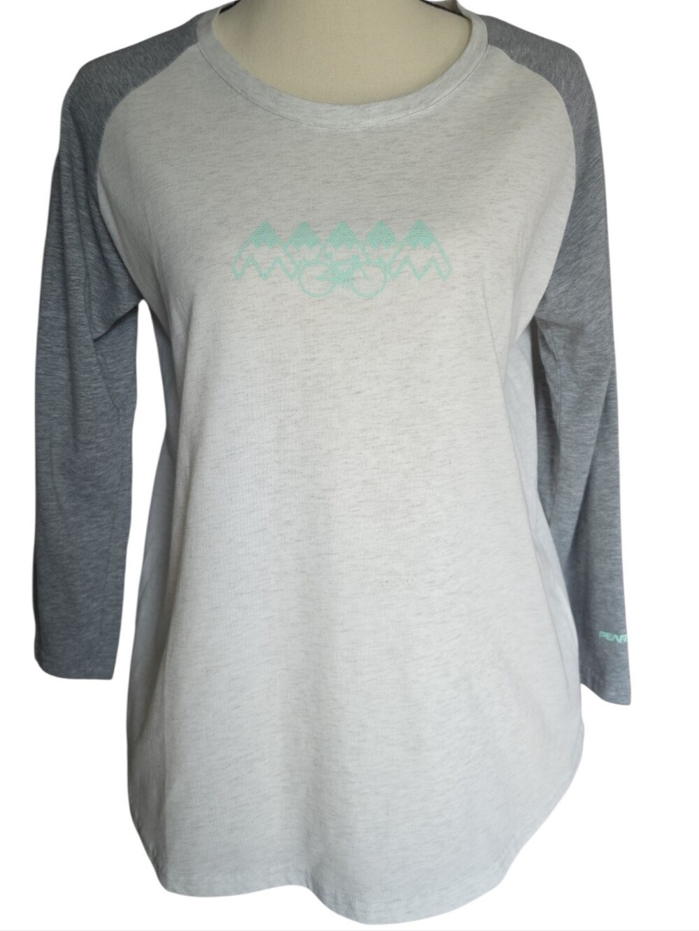 Pearl Izumi Bicycle Shirt-Women's Large